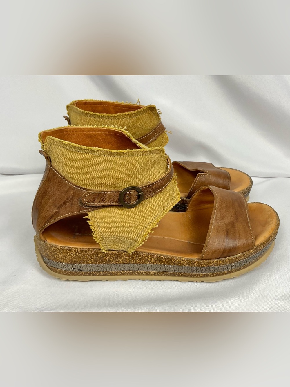Think! Spuat Wedge Sandals 99381 Boho Cork Platform Sz 38 Mixed Media